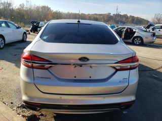 Ford Fusion foto 5