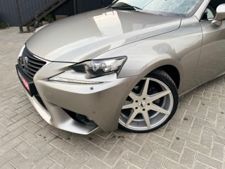 Lexus IS Series foto 4