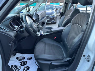 Renault Grand Scenic foto 6