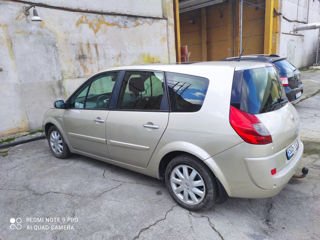 Renault Grand Scenic foto 3