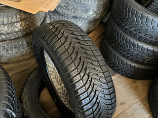 2 Зимние шины 205/60R16 Michelin