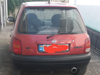 Nissan Micra foto 2