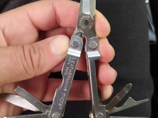 Vînd leatherman