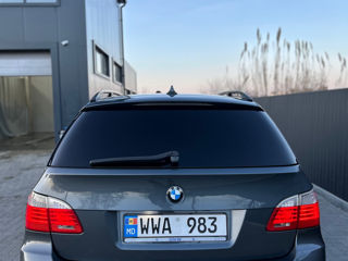 BMW 5 Series foto 4