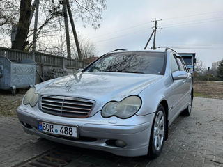 Mercedes C-Class