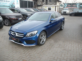 Mercedes C-Class foto 1