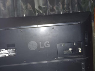 TV LED LG 32" foto 2