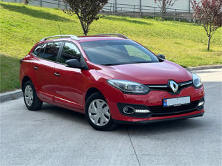 Renault Megane фото 0