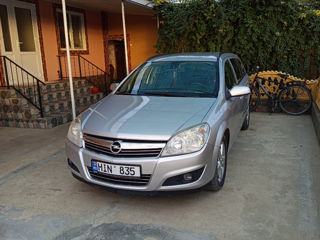 Opel Astra foto 2