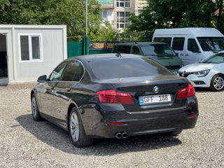 BMW 5 Series foto 6