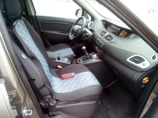 Renault Scenic foto 8