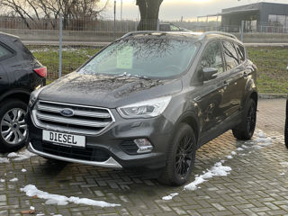 Ford Kuga foto 2