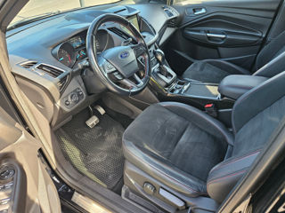 Ford Kuga foto 8