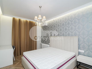 Apartament cu 2 camere, 65 m², Centru, Chișinău foto 8