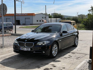 BMW 5 Series foto 2