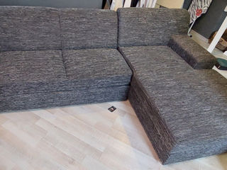 Продам угловой диван раскладнои в хорошем состояние