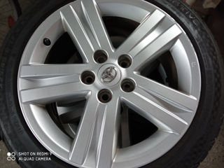 Toyota auris verso 225/45/17 r