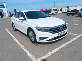 Volkswagen Jetta foto 2