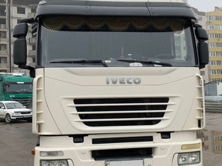 Iveco STRALIS foto 4