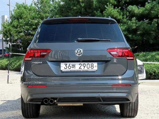 Volkswagen Tiguan foto 4