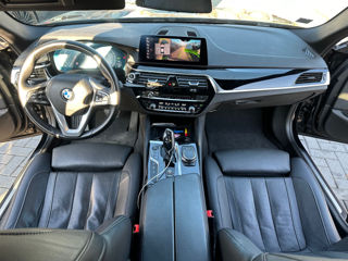 BMW 5 Series foto 10