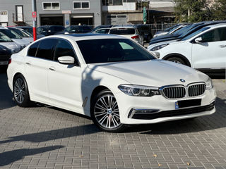 BMW 5 Series foto 1