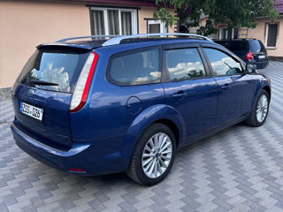 Ford Focus foto 7