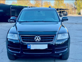 Volkswagen Touareg foto 2