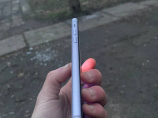 iPhone 11 64 gb foto 3