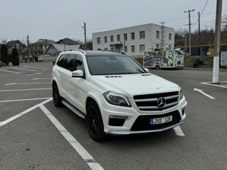 Mercedes GL-Class foto 2