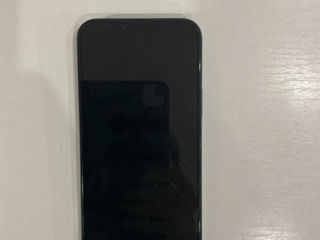 Продаю IPhone 14 plus, color black ; В подарок 3 чехла foto 3