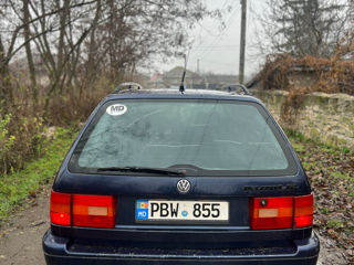 Volkswagen Passat foto 2