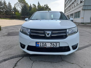 Dacia Logan foto 1