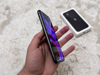iPhone 11 128GB Black foto 2