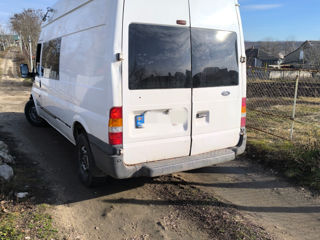 Ford Transit Connect foto 2