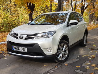 Toyota Rav 4 foto 4