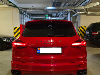 Porsche Cayenne foto 4