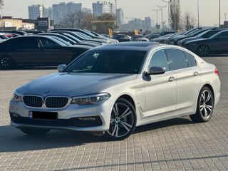 BMW 5 Series foto 3