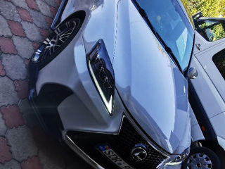 Lexus IS Series