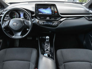 Toyota C-HR foto 7