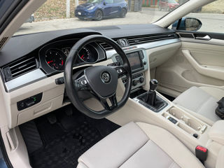 Volkswagen Passat foto 5