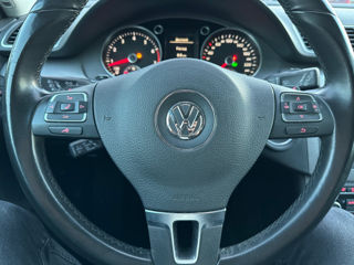 Volkswagen Passat foto 12