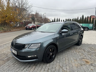 Skoda Octavia foto 2