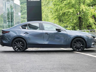 Mazda 3 foto 2