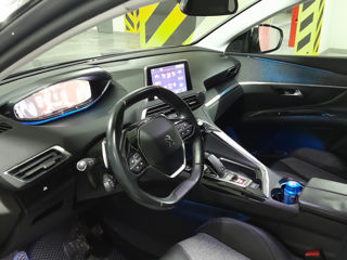 Peugeot 3008 foto 3