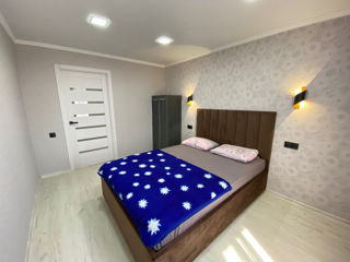 Apartament cu 2 camere, 55 m², Botanica, Chișinău foto 2