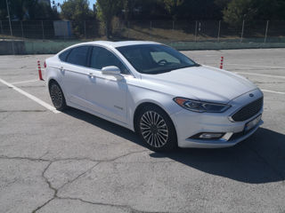 Ford Fusion foto 5