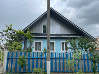 Casa de vanzare in orasul Drochia(negociabil) foto 1