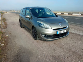 Renault Grand Scenic foto 4