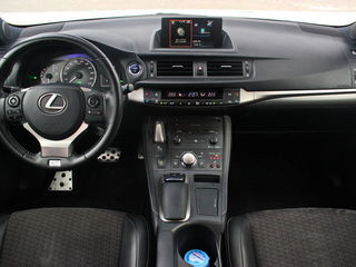 Lexus CT Series foto 8